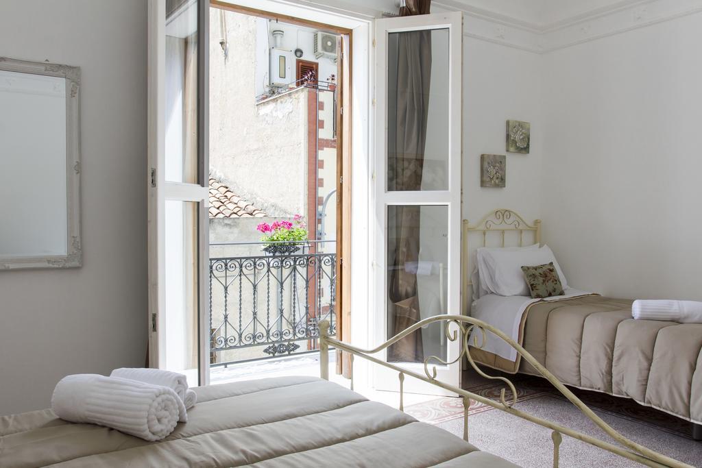 Tam Vacanze B&B Чинизи Номер фото